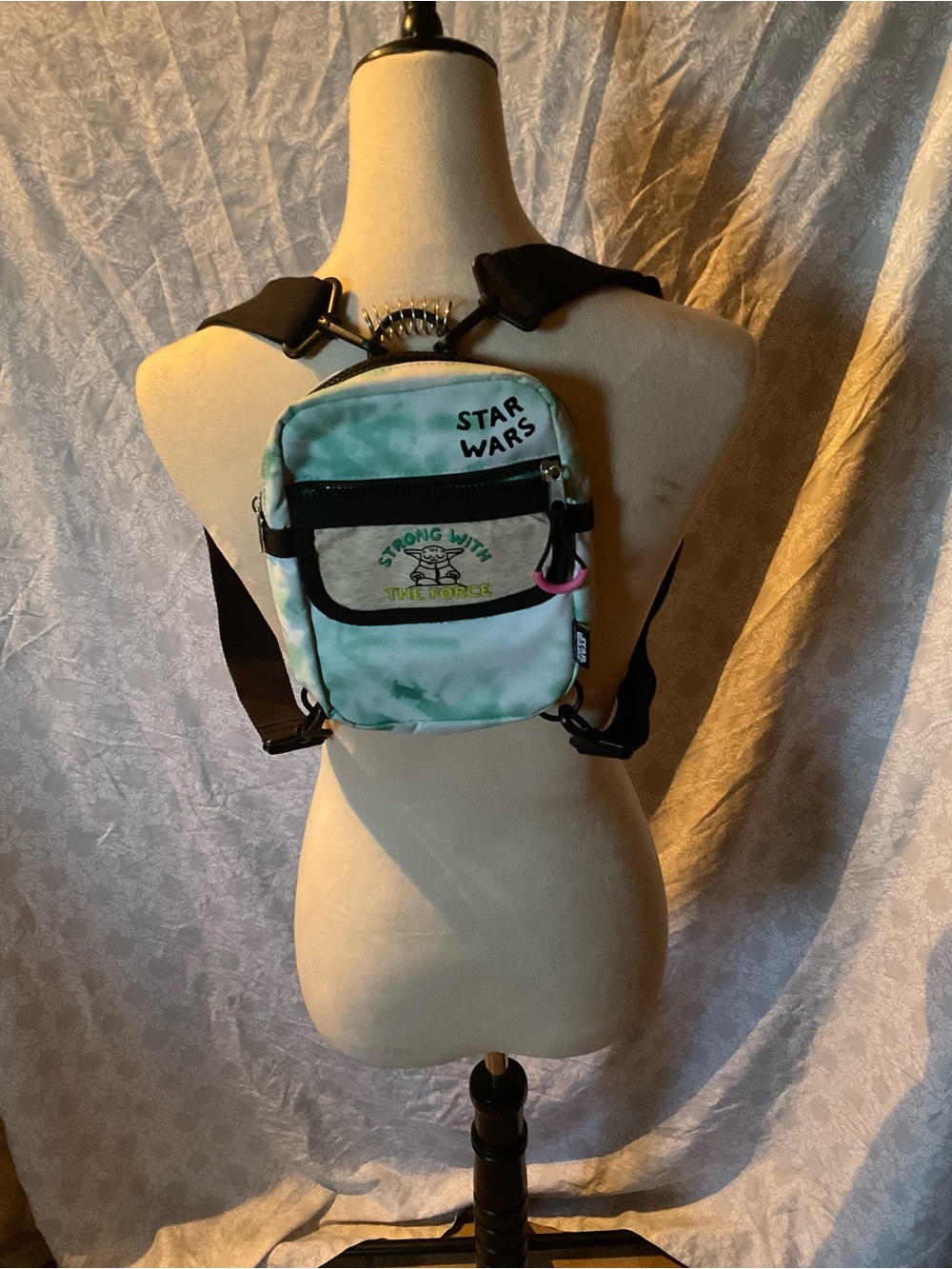 Disney Star Wars: The Mandalorain Grogu “Strong With The Force” Mini Backpack